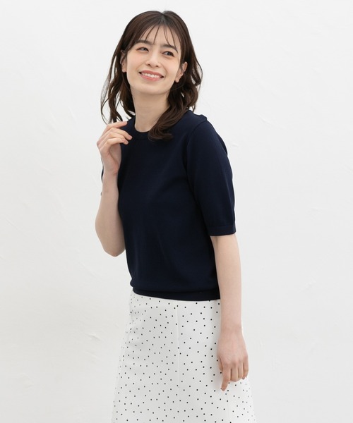 Honeys(ハニーズ)の「【ハニさら・接触冷感・ウォッシャブル・UVカット・遮熱】クルーネックニット(ニット/セーター・レディース・ブラック/ベージュ/ネイビー/レッド/アイボリー・M/LL/L)」の12枚目の写真