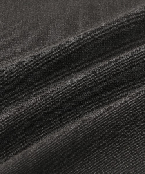 ADAM ET ROPE'（アダムエロペ）の「【WEB限定】カットオフノースリーブワンピース（ワンピース・レディース・ブラック/ダークブラウン/チャコールグレー・36/38）」の17枚目の写真