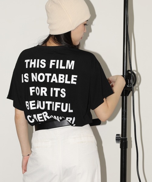 FUNALIVE(ファンアライブ)の「バックロゴオーバーサイズTチュニック 半袖(Tシャツ/カットソー・レディース・ブラック/ネイビー/モカ・L)」の3枚目の写真