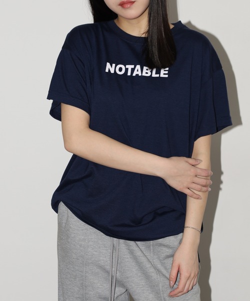 FUNALIVE(ファンアライブ)の「バックロゴオーバーサイズTチュニック 半袖(Tシャツ/カットソー・レディース・ブラック/ネイビー/モカ・L)」の5枚目の写真