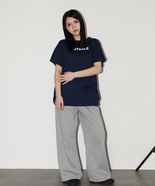FUNALIVE(ファンアライブ)の「バックロゴオーバーサイズTチュニック 半袖(Tシャツ/カットソー・レディース・ブラック/ネイビー/モカ・L)」の10枚目の写真