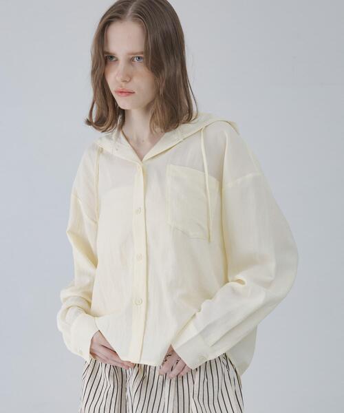 URBAN RESEARCH Sonny Label(アーバンリサーチサニーレーベル)の「フーディアソートシャツ(シャツ/ブラウス・レディース・アイボリー/ストライプ/チャコールグレー・FREE)」の5枚目の写真