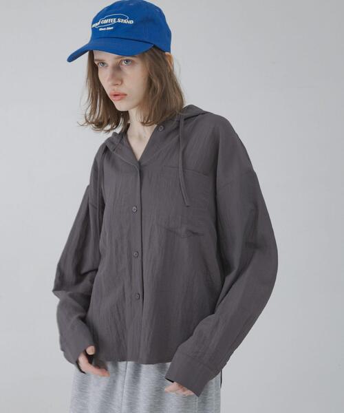 URBAN RESEARCH Sonny Label(アーバンリサーチサニーレーベル)の「フーディアソートシャツ(シャツ/ブラウス・レディース・アイボリー/ストライプ/チャコールグレー・FREE)」の13枚目の写真