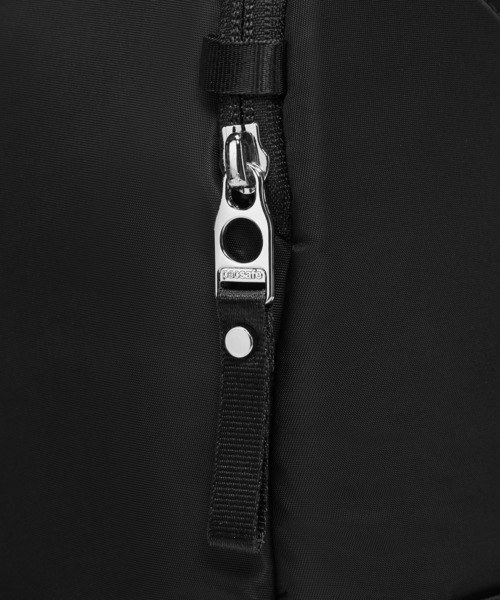 pacsafe(パックセーフ)の「pacsafe/パックセーフ W 10L backpack/バックパック(バックパック/リュック・レディース・ブラック・FREE)」の6枚目の写真