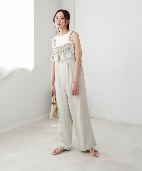 Bab(バブ)の「【S・Mサイズ展開】ギャザーオールインワン(つなぎ/オールインワン・レディース・ブルー/ベージュ/ブラック・MEDIUM/SMALL)」の6枚目の写真