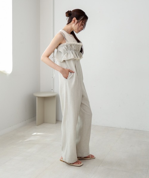 Bab(バブ)の「【S・Mサイズ展開】ギャザーオールインワン(つなぎ/オールインワン・レディース・ブルー/ベージュ/ブラック・MEDIUM/SMALL)」の9枚目の写真