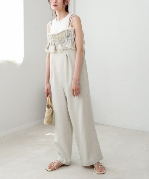 Bab(バブ)の「【S・Mサイズ展開】ギャザーオールインワン(つなぎ/オールインワン・レディース・ブルー/ベージュ/ブラック・MEDIUM/SMALL)」の11枚目の写真