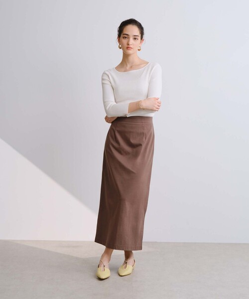 BIANCA（ビアンカ）の「【セットアップ】スムースジャージロングタイトスカート（スカート・レディース・ブラウン系その他/ブラック/グレー系その他2・36/38）」の4枚目の写真