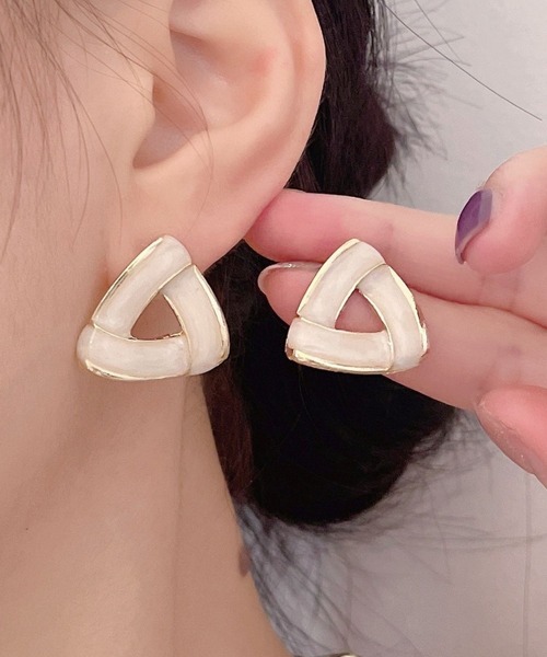 yu-ka(ユーカ)の「YU-KA:カラートライアングルイヤリング Color Triangle Earrings(イヤリング・レディース・ブルー/レッド/ホワイト・FREE)」の1枚目の写真