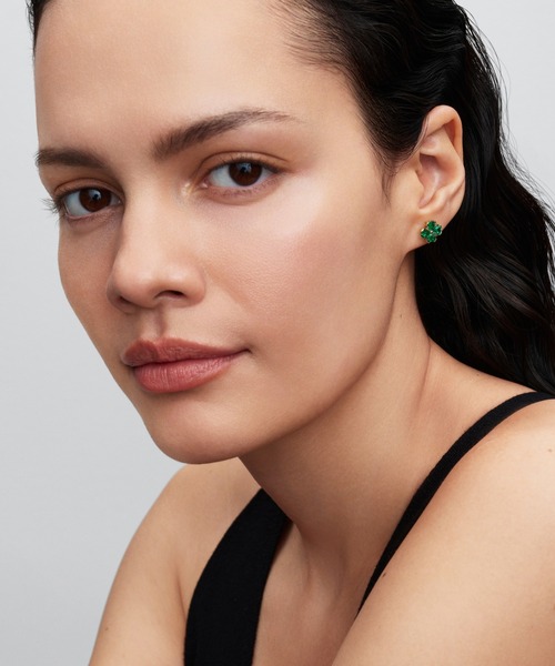 PANDORA(パンドラ)の「グリーン ラッキー クローバー ペンダント スタッド ピアス(ピアス(両耳用)・レディース・イエローゴールド・FREE)」の3枚目の写真