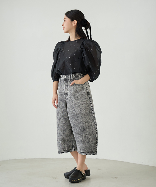 IENA LA BOUCLE（イエナラブークル）の「《追加》IENA LA BOUCLE コットンオーガンザエンブロイダリーパフィーブラウス（シャツ/ブラウス・レディース・ブラック・FREE）」の16枚目の写真