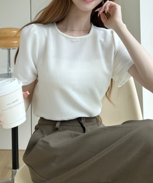 Ada.(エイダ)の「ラウンドネック パフスリーブ シアー 半袖 トップス(Tシャツ/カットソー・レディース・ホワイト/ブルー/ベージュ・FREE)」の8枚目の写真