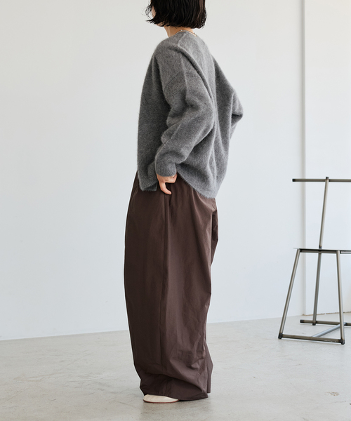 IENA LA BOUCLE（イエナラブークル）の「《接触冷感/撥水》IENA LA BOUCLE タッサーパラシュートバルーンスラックス（スラックス・レディース・ブラウン/グレー・38/36）」の13枚目の写真