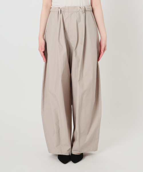 IENA LA BOUCLE(イエナラブークル)の「《接触冷感/撥水》IENA LA BOUCLE タッサーパラシュートバルーンスラックス(スラックス・レディース・ブラウン/グレー・38/36)」の4枚目の写真