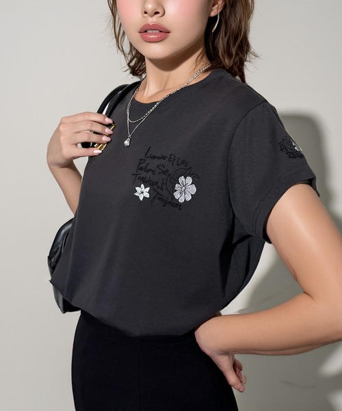 Candlestick（キャンドルスティック）の「フラワーロゴ刺繍 コンパクトTシャツ（Tシャツ/カットソー・レディース・ブラック系1/ホワイト/ブラック系/ブラック・FREE）」の10枚目の写真
