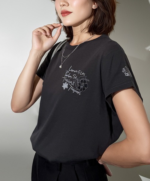 Candlestick（キャンドルスティック）の「フラワーロゴ刺繍 コンパクトTシャツ（Tシャツ/カットソー・レディース・ブラック系1/ホワイト/ブラック系/ブラック・FREE）」の15枚目の写真