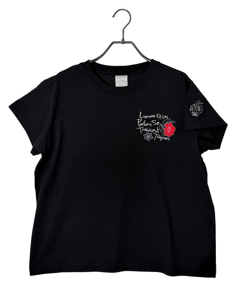 Candlestick（キャンドルスティック）の「フラワーロゴ刺繍 コンパクトTシャツ（Tシャツ/カットソー・レディース・ブラック系1/ホワイト/ブラック系/ブラック・FREE）」の16枚目の写真