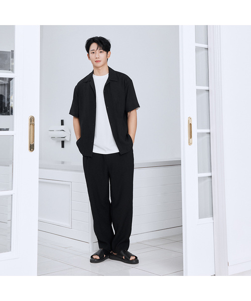 MINDBRIDGE(マインドブリッジ)の「リラックスフィットプリーツフルバンディングパンツ - 2カラー MYPT3130(その他パンツ・メンズ・ブラック/チャコールグレー・30/29/36/34/32)」の1枚目の写真