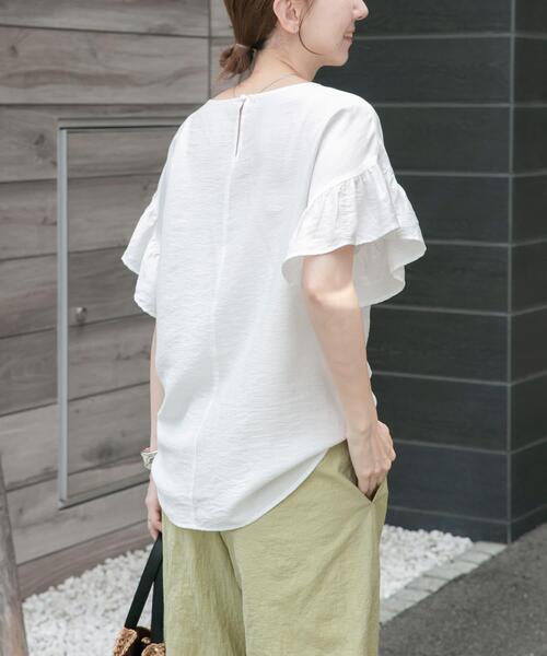 ITEMS URBANRESEARCH(アイテムズ アーバンリサーチ)の「袖フリルブラウス(シャツ/ブラウス・レディース・ブラウン/ブルー/オフホワイト/ブラック・FREE)」の6枚目の写真