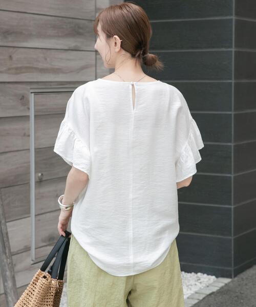 ITEMS URBANRESEARCH(アイテムズ アーバンリサーチ)の「袖フリルブラウス(シャツ/ブラウス・レディース・ブラウン/ブルー/オフホワイト/ブラック・FREE)」の7枚目の写真