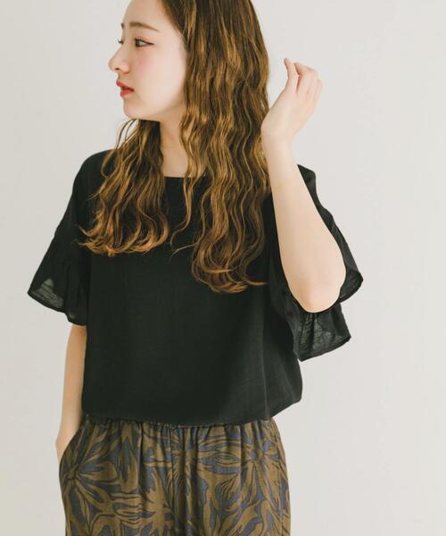 ITEMS URBANRESEARCH(アイテムズ アーバンリサーチ)の「袖フリルブラウス(シャツ/ブラウス・レディース・ブラウン/ブルー/オフホワイト/ブラック・FREE)」の8枚目の写真