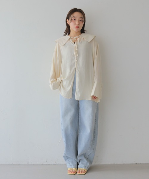 cheriella（シェリエラ）の「【cheriella】シアービッグカラーリボンブラウス　SHEER BIG-COLLAR RIBBON BLOUSE（シャツ/ブラウス・レディース・ブルー/オフホワイト/ブラック/ベージュ・FREE）」の10枚目の写真