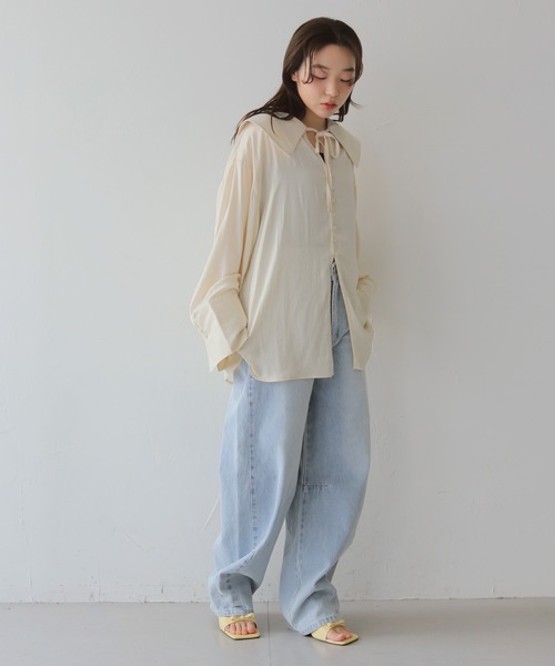 cheriella（シェリエラ）の「【cheriella】シアービッグカラーリボンブラウス　SHEER BIG-COLLAR RIBBON BLOUSE（シャツ/ブラウス・レディース・ブルー/オフホワイト/ブラック/ベージュ・FREE）」の12枚目の写真