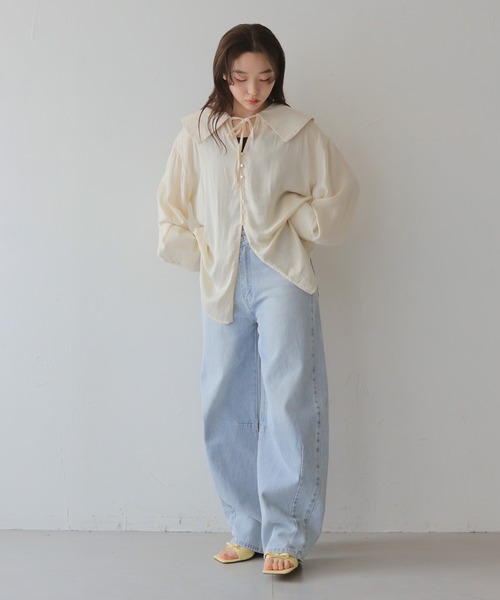 cheriella（シェリエラ）の「【cheriella】シアービッグカラーリボンブラウス　SHEER BIG-COLLAR RIBBON BLOUSE（シャツ/ブラウス・レディース・ブルー/オフホワイト/ブラック/ベージュ・FREE）」の17枚目の写真