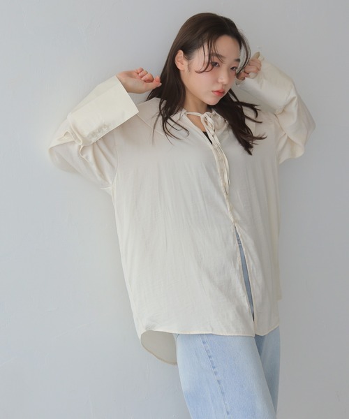 cheriella（シェリエラ）の「【cheriella】シアービッグカラーリボンブラウス　SHEER BIG-COLLAR RIBBON BLOUSE（シャツ/ブラウス・レディース・ブルー/オフホワイト/ブラック/ベージュ・FREE）」の21枚目の写真