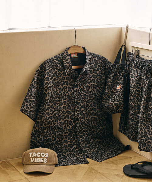 FREAK'S STORE(フリークスストア)の「FREAK'S STORE for BEACH & FES 撥水 リサイクルナイロン ショートスリーブシャツ(シャツ/ブラウス・メンズ・ブラック/レオパード/その他9/その他13/その他15/その他16・MEDIUM/LARGE)」の5枚目の写真