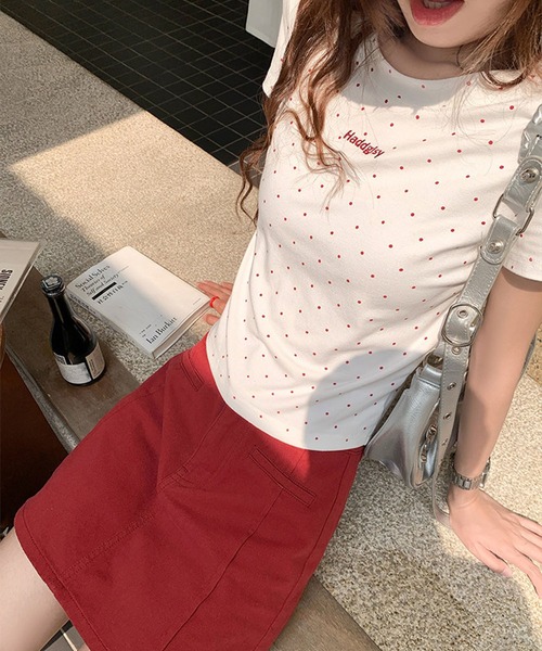 SpRay(スプレイ)の「ドットロゴ刺繍ショートスリーブトップス(Tシャツ/カットソー・レディース・ホワイト/ブラック/グレー/アイボリー・FREE)」の11枚目の写真