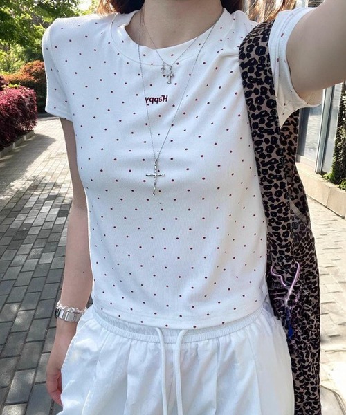 SpRay(スプレイ)の「ドットロゴ刺繍ショートスリーブトップス(Tシャツ/カットソー・レディース・ホワイト/ブラック/グレー/アイボリー・FREE)」の16枚目の写真