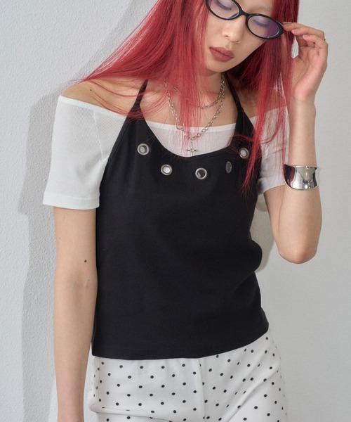 WHO'S WHO gallery(フーズフーギャラリー)の「ハトメホルターレイヤード半袖トップス(ドット/無地)(Tシャツ/カットソー・レディース・ブラック/ブラック系その他/グレー/ピンク/ネイビー/サックスブルー/グレー系その他・FREE)」の2枚目の写真