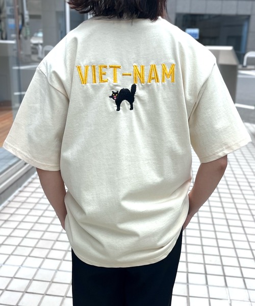 HOUSTON(ヒューストン)の「【HOUSTON】ヒューストン ウーマン EMBROIDERY TEE 猫 刺繍 半袖 TEE(Tシャツ/カットソー・レディース・ナチュラル/ライトピンク/ネイビー/ターコイズブルー・M/S)」の2枚目の写真
