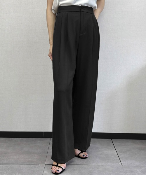 LOWO(ロワ)の「【M~3Lサイズ展開】タック入りセンタープレスワイドスラックスパンツ(スラックス・レディース・グレー/ブラック/オフホワイト/カーキ・L/3L/2L/M)」の11枚目の写真