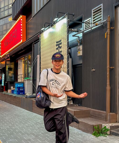 JAMIE WEST(ジェイミーウエスト)の「JWGC レタリングレギュラリングTシャツ (ホワイト)(Tシャツ/カットソー・レディース・その他・MEDIUM/LARGE/X-LARGE)」の10枚目の写真