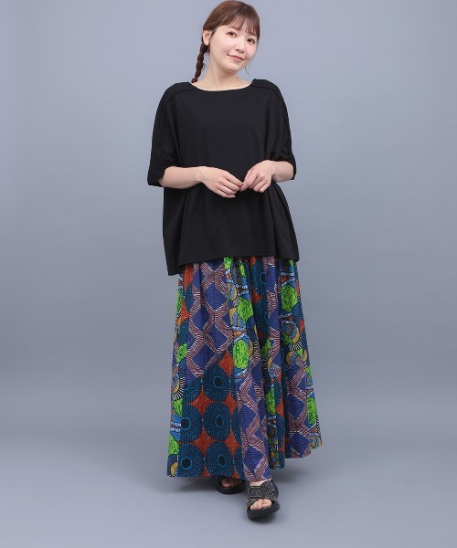 チチカカ(チチカカ)の「汗染み防止バックライン刺繍プルオーバー(Tシャツ/カットソー・レディース・グリーン/アイボリー/ブラック・FREE)」の4枚目の写真