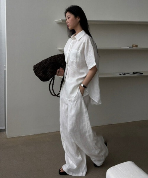Aelina(エリナ)の「襟付き半袖シャツ+ワイドパンツセットアップ(セットアップ・レディース・ベージュ/ブラック/ブルーグレー/ホワイト・FREE)」の10枚目の写真