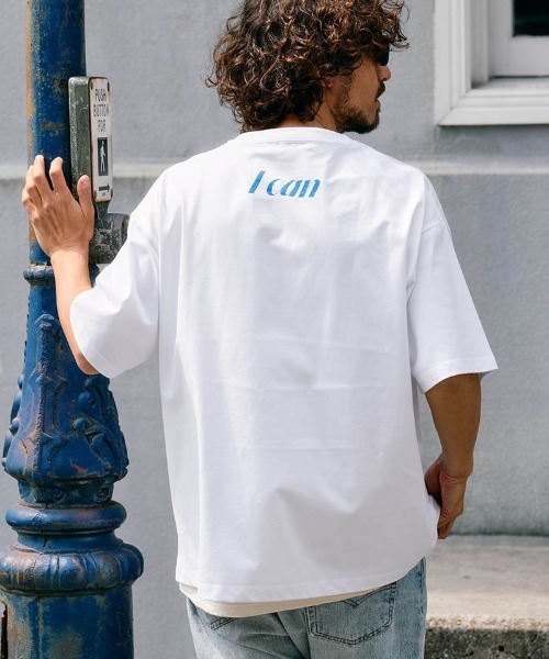 Chester(チェスター)の「mt10548- Fly & I Can メッセージロゴ プリントTシャツ(10016)(Tシャツ/カットソー・メンズ・ホワイト/ブラック・M/L/XL)」の6枚目の写真