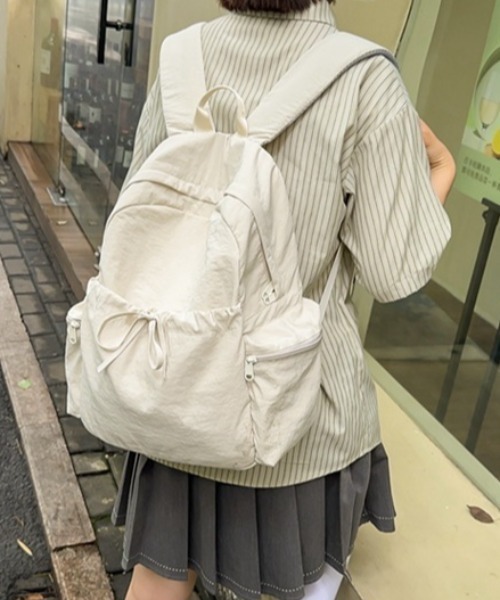 Teem Store(チームストア)の「【大容量/A4対応】リボンデザインサイドポケットバックパック(バックパック/リュック・レディース・アイボリー/ピンク/ブラック/サックスブルー・F)」の10枚目の写真