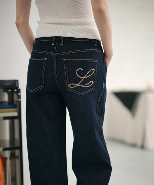 LAULEN(ローレン)の「L embroidery curved stitch denim /Lポケット刺繍カーブステッチワイドデニム(デニムパンツ・レディース・ネイビー・S/M)」の8枚目の写真