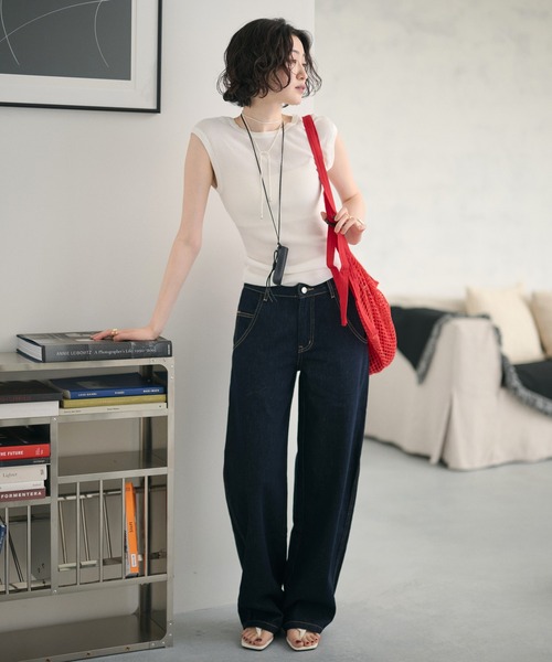 LAULEN(ローレン)の「L embroidery curved stitch denim /Lポケット刺繍カーブステッチワイドデニム(デニムパンツ・レディース・ネイビー・S/M)」の10枚目の写真
