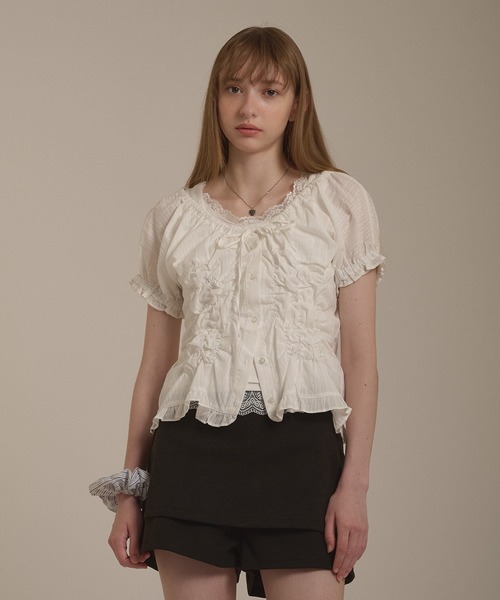 hazyl(ヘイジル)の「shirring 2way blouse / シャーリング2WAYブラウス(シャツ/ブラウス・レディース・ネイビー/オフホワイト/ピンク系その他・フリー)」の16枚目の写真