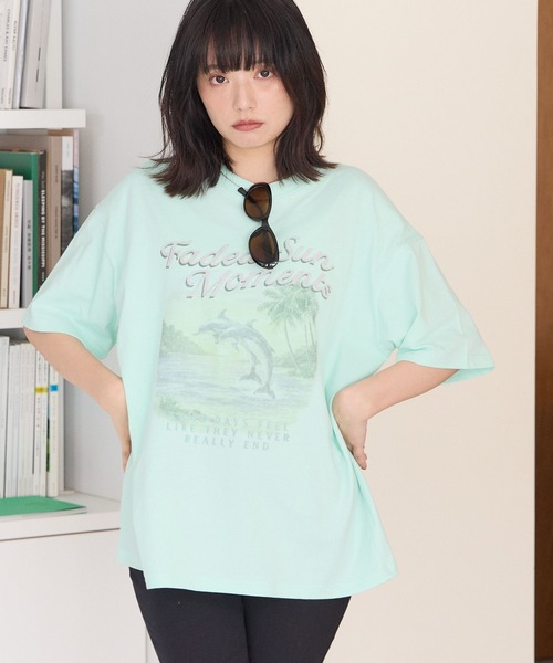 PBLIM(ページボーイリム)の「《UNISEX》ビーチサイドT(Tシャツ/カットソー・レディース・オフホワイト/グリーン・FREE)」の1枚目の写真