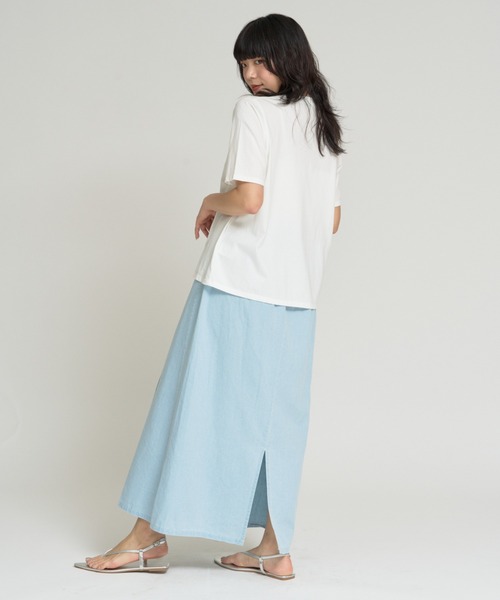 RU.TI.LE(ルチル)の「【RU.TI.LE】シアーボタニカルプリントTシャツ(Tシャツ/カットソー・レディース・ホワイト/チャコールグレー・MEDIUM)」の18枚目の写真
