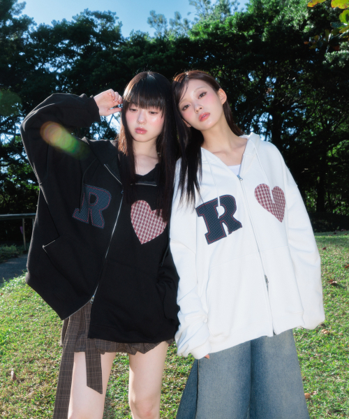ROSEFRANTZ（ロゼフランツ）の「Heart Check Overfit Hood Zip-Up [Ivory]（パーカー・レディース・アイボリー・OS）」の22枚目の写真