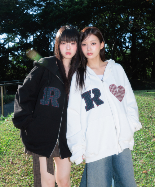 ROSEFRANTZ（ロゼフランツ）の「Heart Check Overfit Hood Zip-Up [Ivory]（パーカー・レディース・アイボリー・OS）」の21枚目の写真