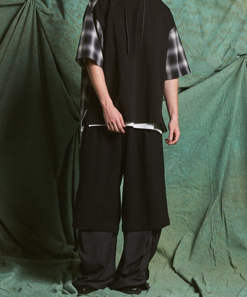 MAISON SPECIAL(メゾンスペシャル)の「《UNISEX》Tweed Layered Prime-Wide Shirring Detail Pants/ツイードレイヤードプライムワイドシャーリングディティールパンツ【MAISON SPECIAL/メゾンスペシャル】(その他パンツ・メンズ・ブラック/ライトグレー・2/1/0)」の14枚目の写真