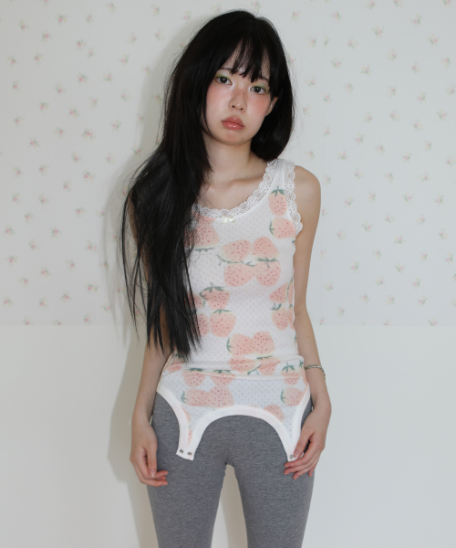 NOFFICIALNOFFICE(ノフィシャルノフィス)の「リバーシブルストロベリー スリーブレストップ ライト(Tシャツ/カットソー・レディース・その他・FREE)」の1枚目の写真