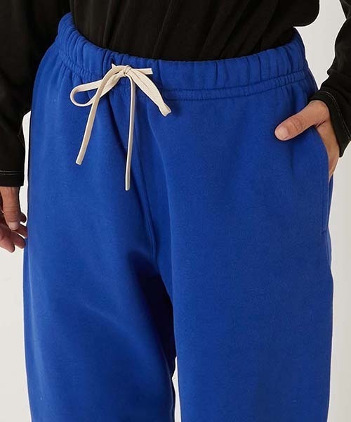 BLUE BLUE(ブルーブルー)の「SWEET PANTS /F アイコニック ジョギーパンツ(スウェットパンツ・メンズ・ダークグレー/ブラック/ブルー・L/M/S)」の11枚目の写真